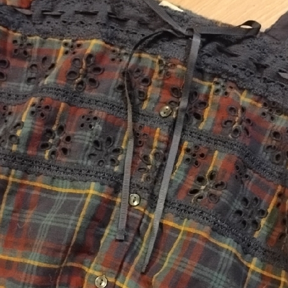 American Eagle Outfitters Blue Plaid Shirt Peasant Top Medium - Picture 9 of 11